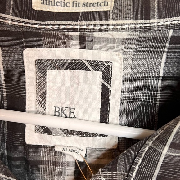 BKE Buckle Athletic Fit Stretch Plaid Long Sleeve Shirt sz XL - Picture 2 of 4